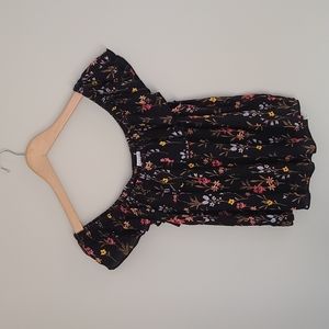 Off shoulder floral top